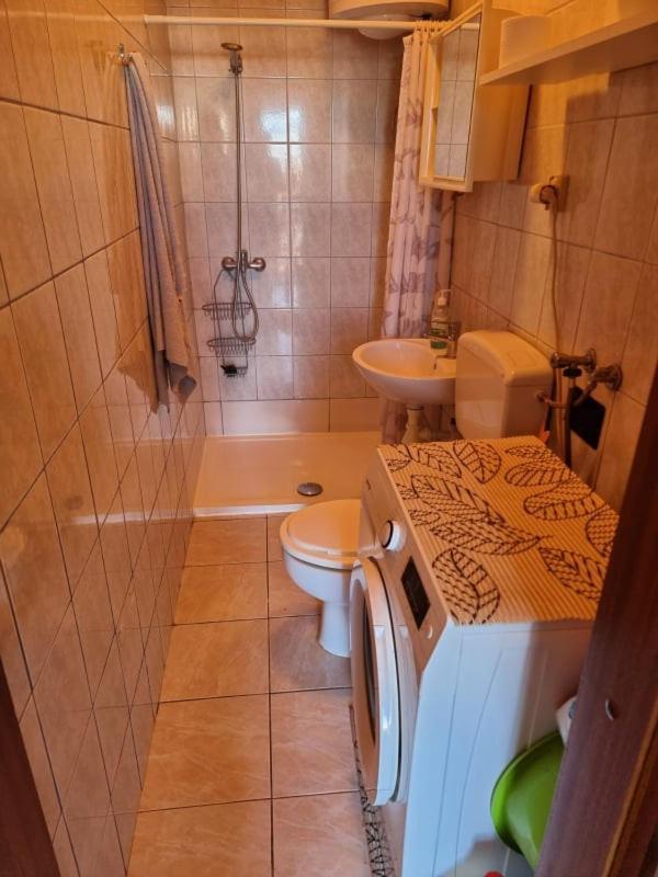 Apartmani Petra Pula Exterior photo