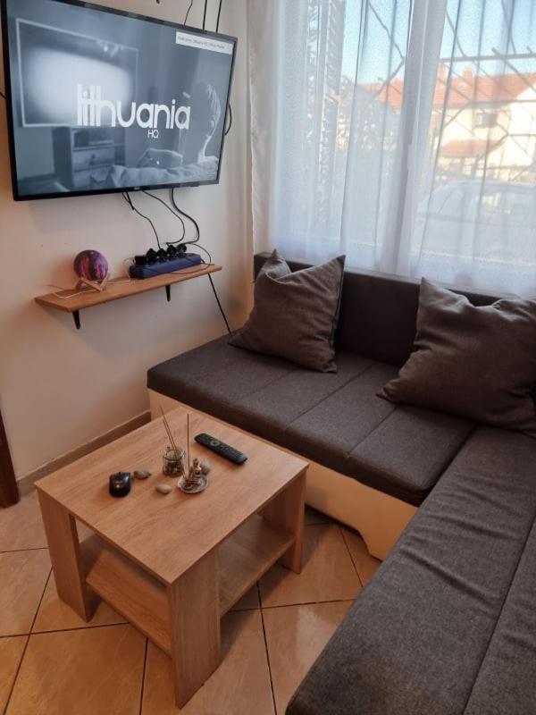 Apartmani Petra Pula Exterior photo